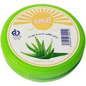 کرم مرطوب کننده انس مدل Aloevera حجم 100 میلی لیتر