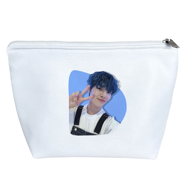 کیف لوازم آرایش دخترانه خندالو مدل آی ان گروه موسیقی استری کیدز Stray Kids کد 1371