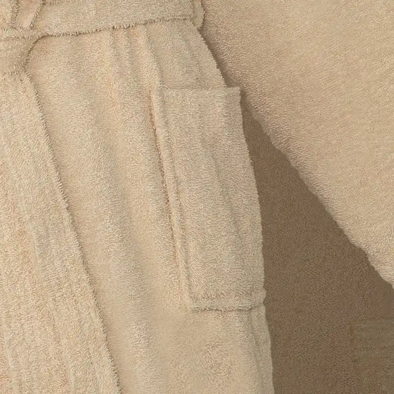 حوله پالتویی مدل La Marvel سایز 115