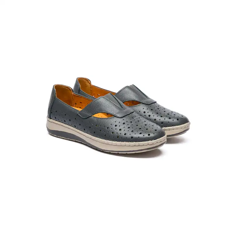 کفش طبی زنانه مدل ترکان تابستانی تمام چرم رنگ طوسی