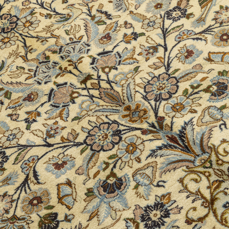 فرش دستبافت پنج و نیم متری طرح یزد کد 6.39.225