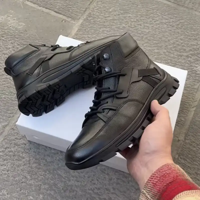 نیم بوت مردانه مدل فلور بندی کدtz8800میلینگ