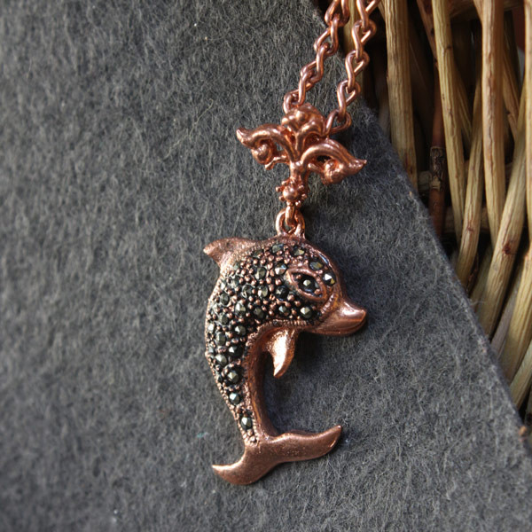 آویز گردنبند زنانه مدل مارگازیت دلفین کد JW292 آویز گردنبند زنانه مدل مارگازیت دلفین کد JW292