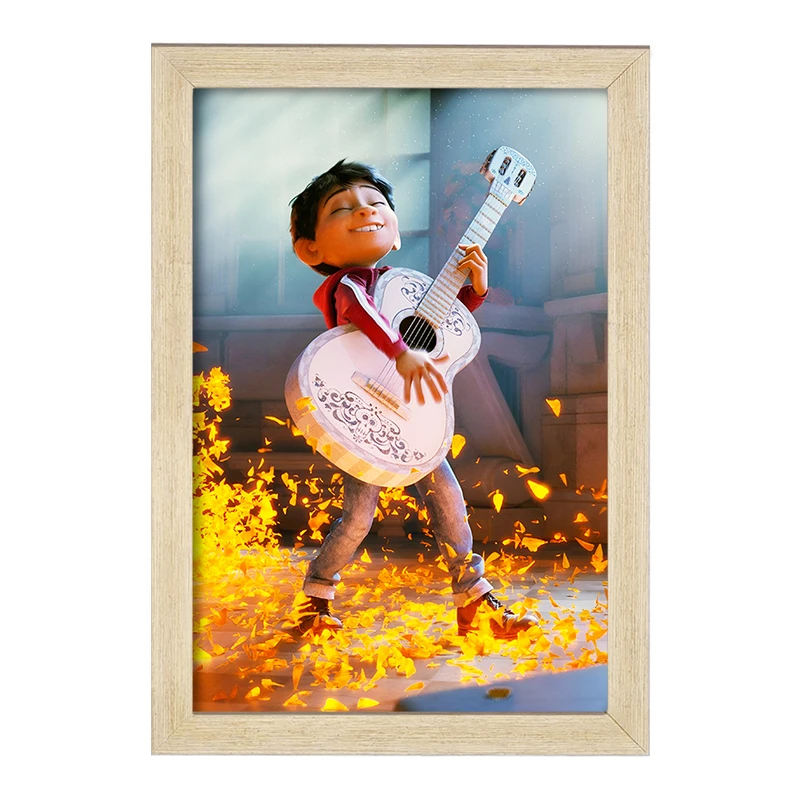 تابلو خندالو مدل کوکو (Coco) کد F4861