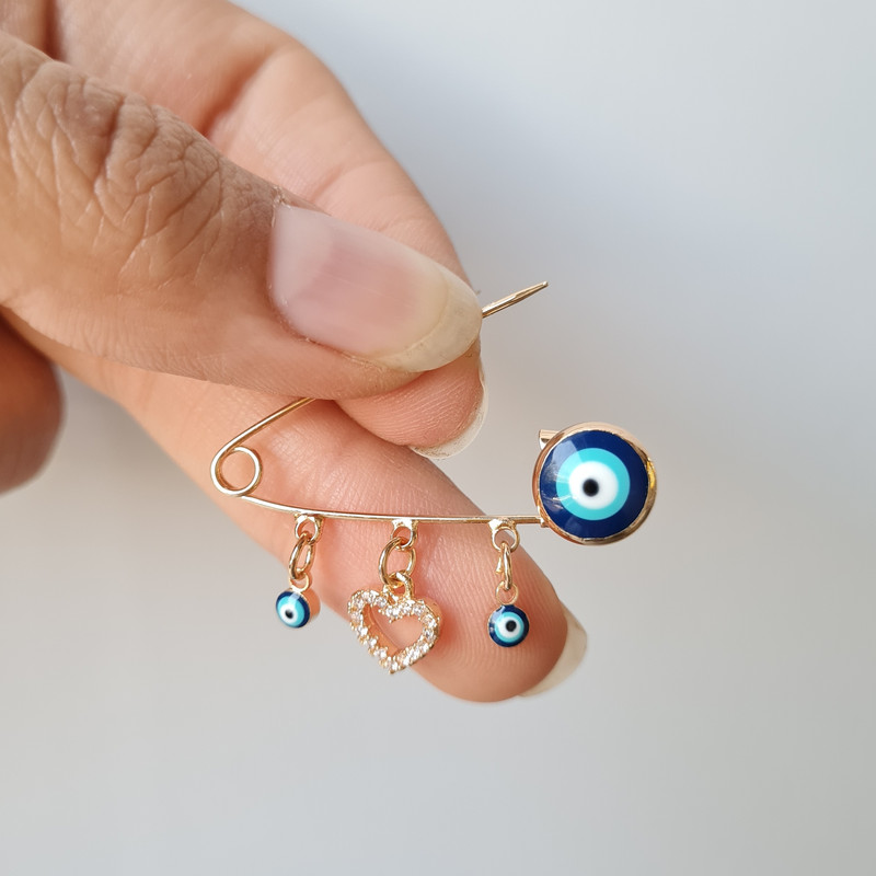 سنجاق سینه دخترانه وای اس ایکس مدل چشم نظر