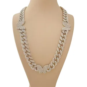 گردنبند زنانه مدل فول نگین پروانه