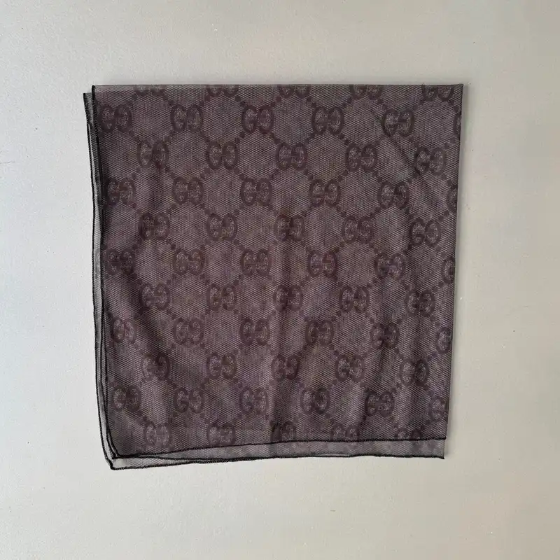 روسری زنانه مدل مینی توری پوست ماری زنجیری کد 1