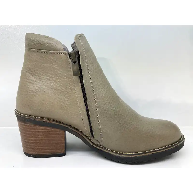 نیم بوت زنانه سرزمین چرم مدل 145219