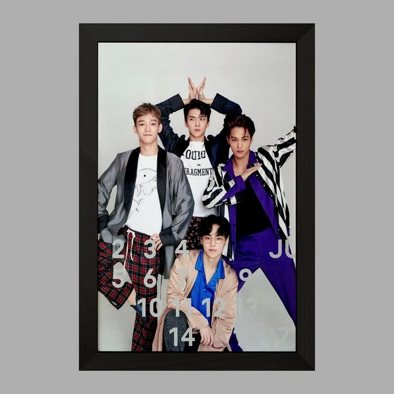 تابلو خندالو مدل گروه اکسو EXO  کد 13645