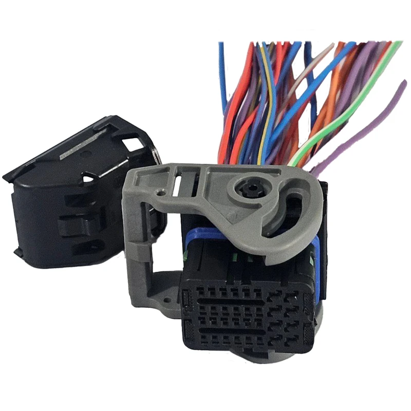 سوکت کامپيوتر خودرو کد 0040