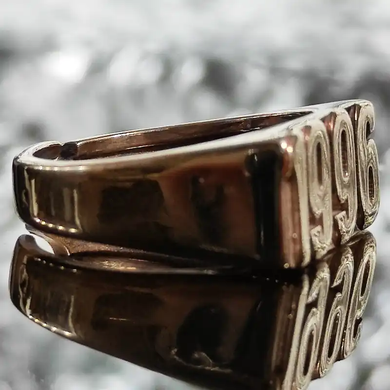 انگشتر مدل 1996