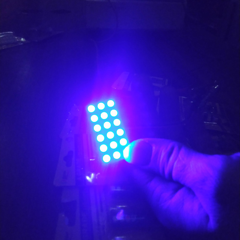 لامپ سقفی خودرو سام مدل BLUE 18