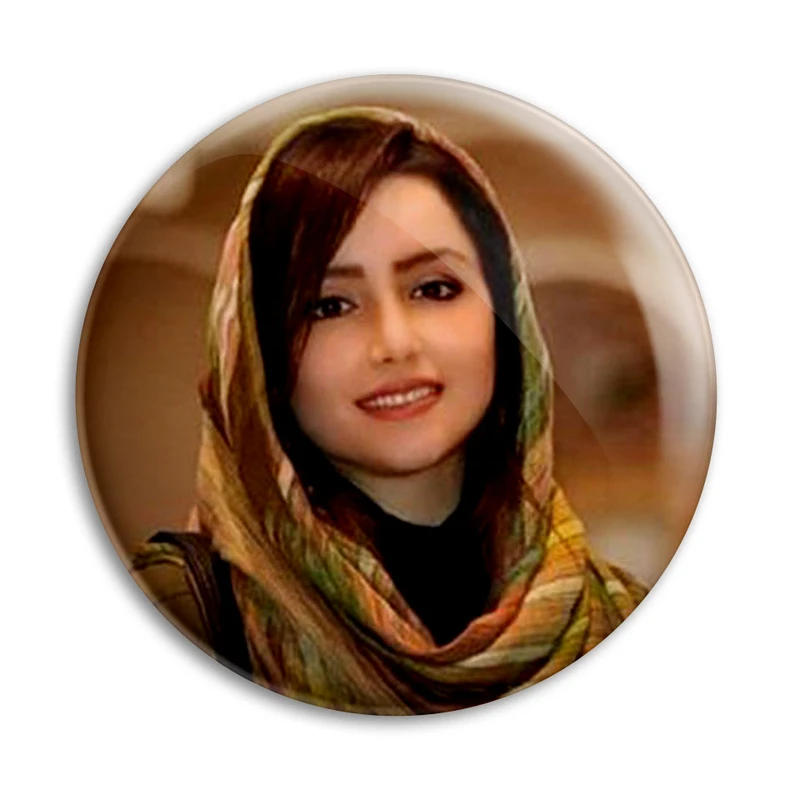 مگنت پرمانه طرح نازنین بیاتی کد pmag.27586