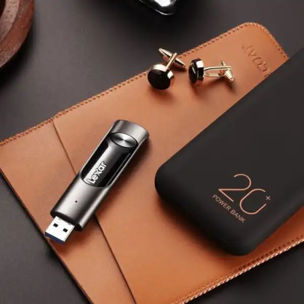 فلش مموری لکسار مدل  USB 3.2 Jumpdrive P30 ظرفیت 512 گیگابایت