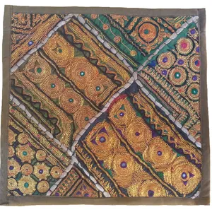 رومیزی سوزن دوزی مدل عسلی کد ZAR35