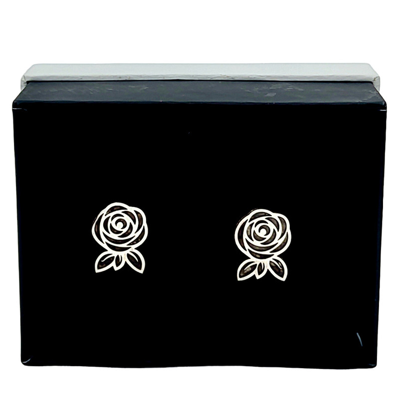 گوشواره نقره زنانه طرح گل گوشواره نقره زنانه طرح گل