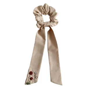 کش مو مدل گلدوزی شده کد 3510