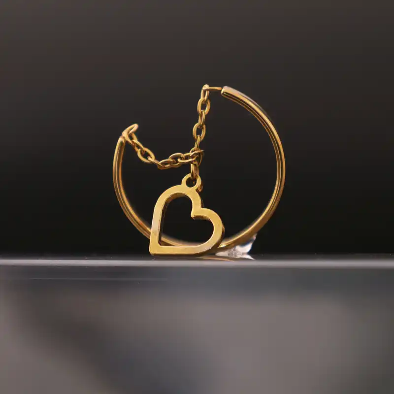 انگشتر زنانه ماصرم طرح قلب کد Ri3094