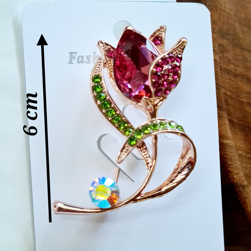 گل سینه زنانه مدل لاله کد brg 7877