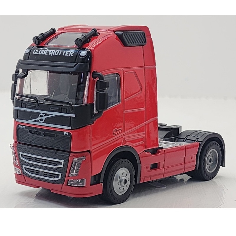 ماشین بازی ناب سل مدل تریلی کشنده ولوو تک محور فلزی موزیکال چراغدار اف هاچ عقب کش کد VOLVO FH NAAB001