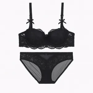 ست شورت و سوتین زنانه مدل پاپیون 8004