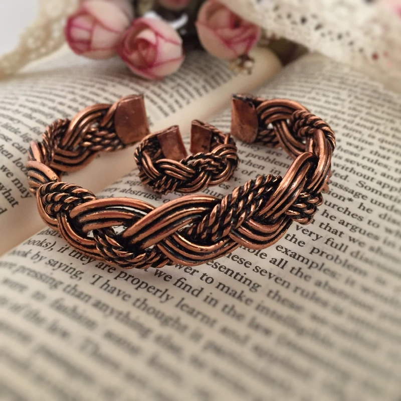 عکس شماره 3 : نیم ست نخل زیور کد 140