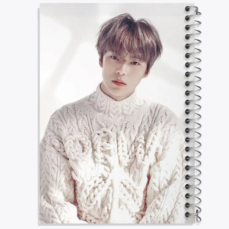 دفتر نقاشی 50 برگ خندالو مدل مینهیوک گروه مانستا اکس MONSTA X کد 21163