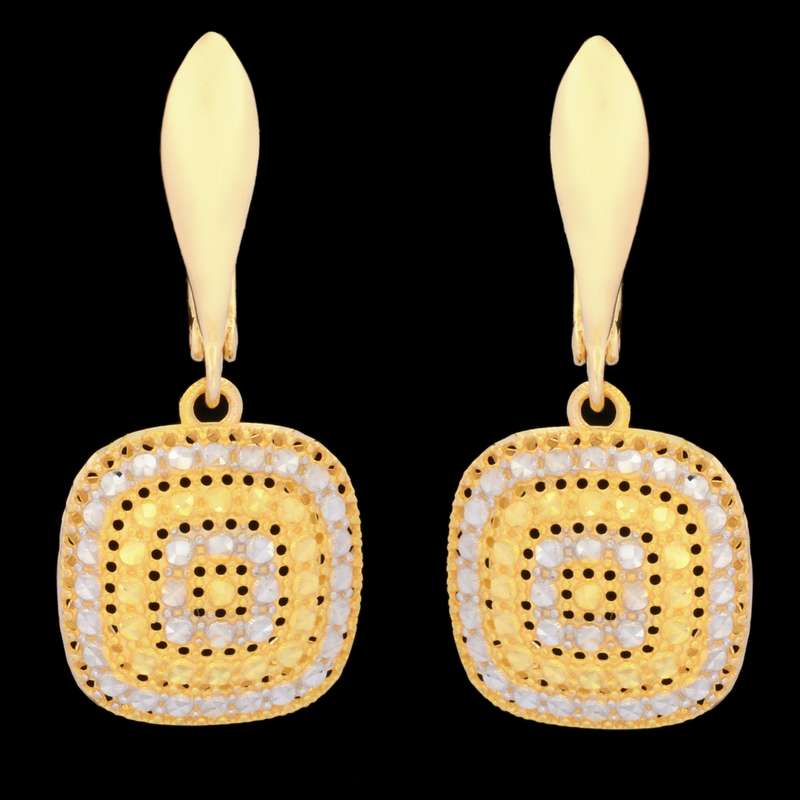 گوشواره طلا 18 عیار زنانه طلای مستجابی مدل آوا تراش مربعی کد 671 گوشواره طلا 18 عیار زنانه طلای مستجابی مدل آوا تراش مربعی کد 671