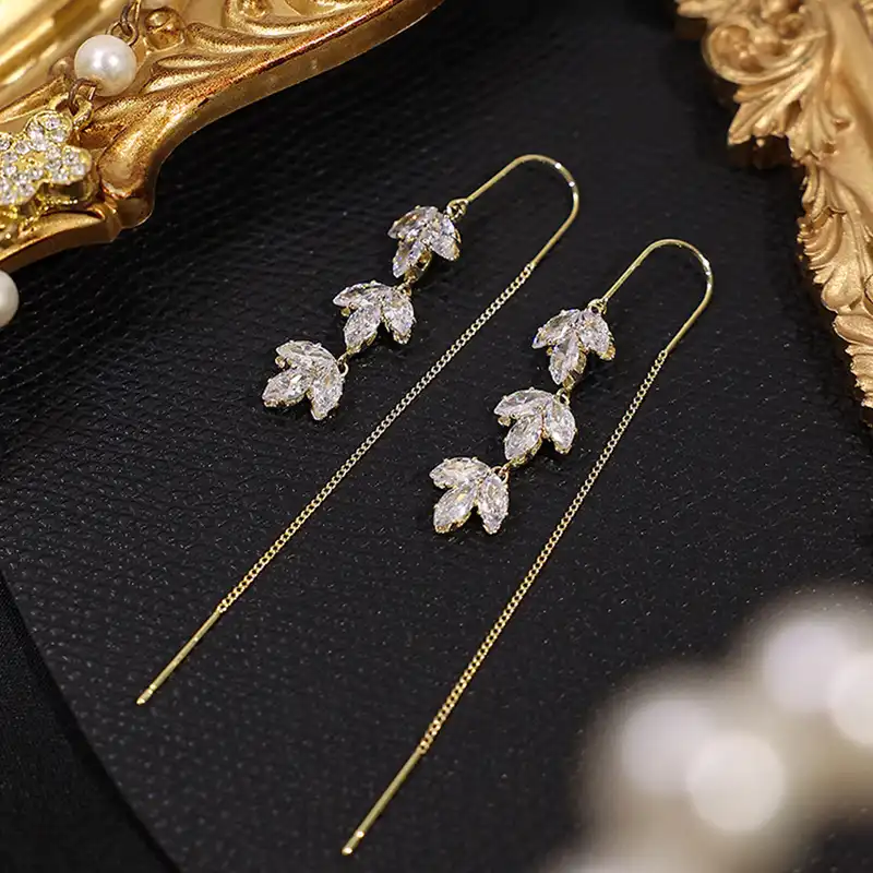 گوشواره زنانه مدل برگ سه پر کد 00712