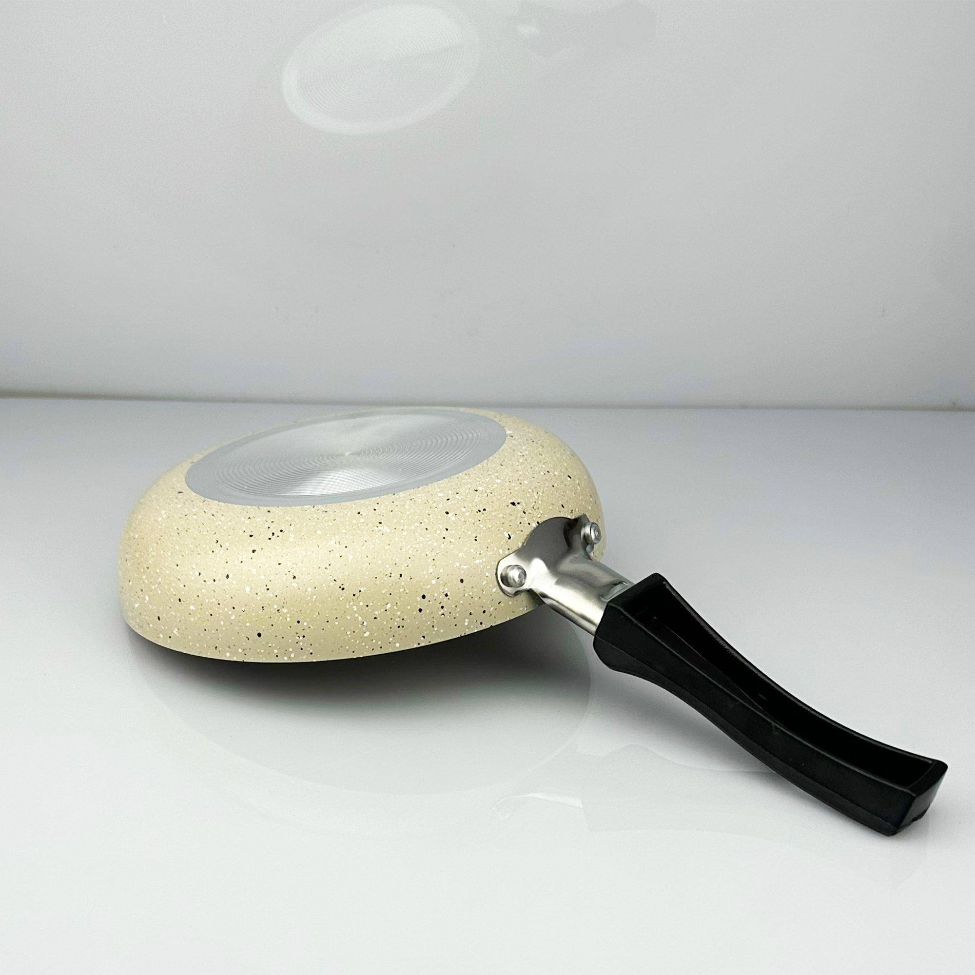 تابه مدل پنکیک سایز 16