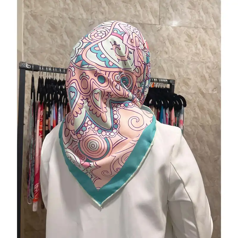 روسری زنانه مدل ابریشم دست دوز کد ana-5076-90