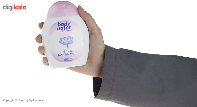ژل بهداشتی بانوان بادی ناتور حجم 200 میلی لیتر