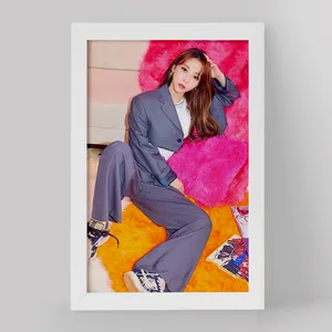 تابلو خندالو مدل مونبیول گروه مامامو Mamamoo کد 19411