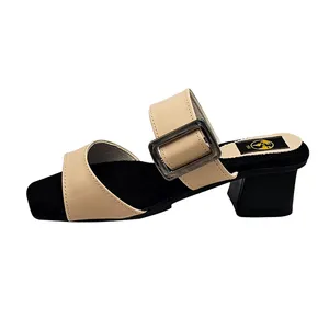 صندل زنانه سیی 1966 مدل بغل سگک کد 2302.2