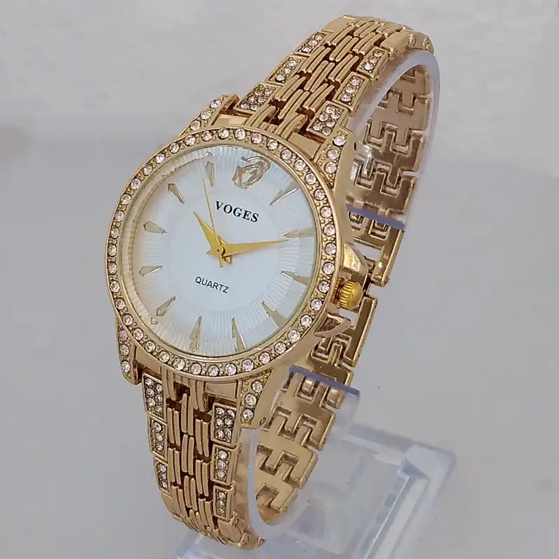 ساعت مچی عقربه ای زنانه مدل بندفلزی فانتزی پرنگین مجلسی کد 2032