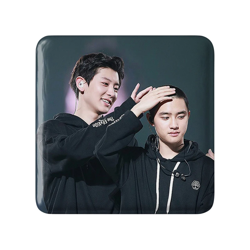 مگنت خندالو مدل گروه اکسو EXO کد 13598