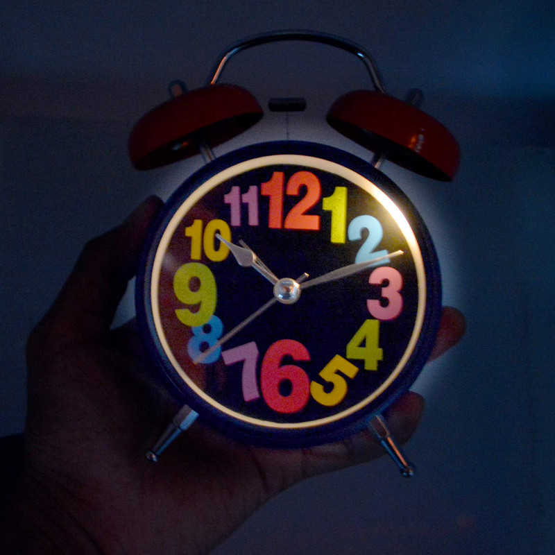 ساعت رومیزی مدل shik