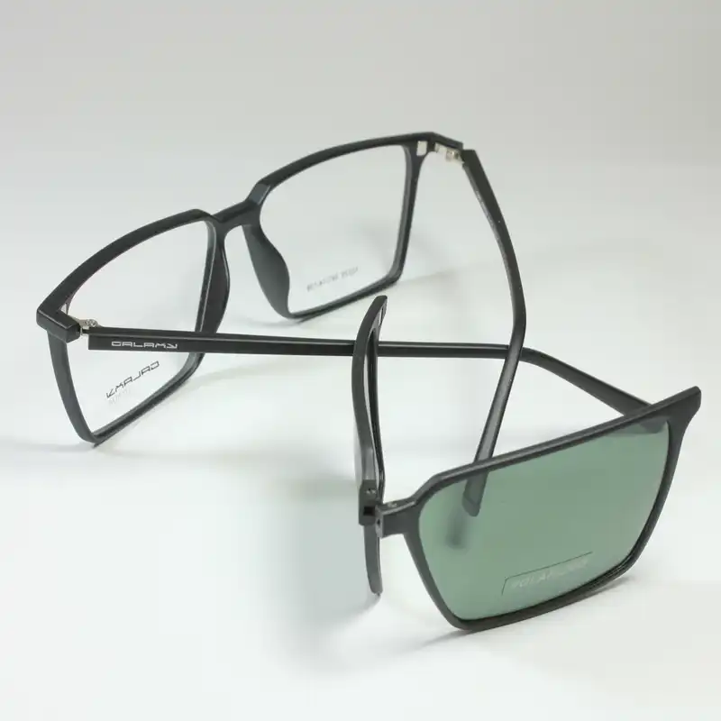 فریم عینک طبی گلکسی مدل 70229 به همراه کاور آفتابی