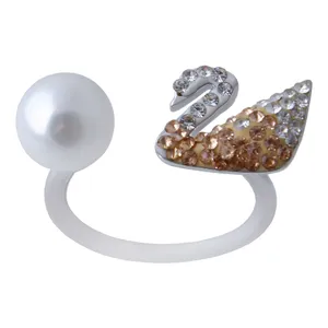      انگشتر نقره زنانه بازرگانی میلادی کد AWR-391