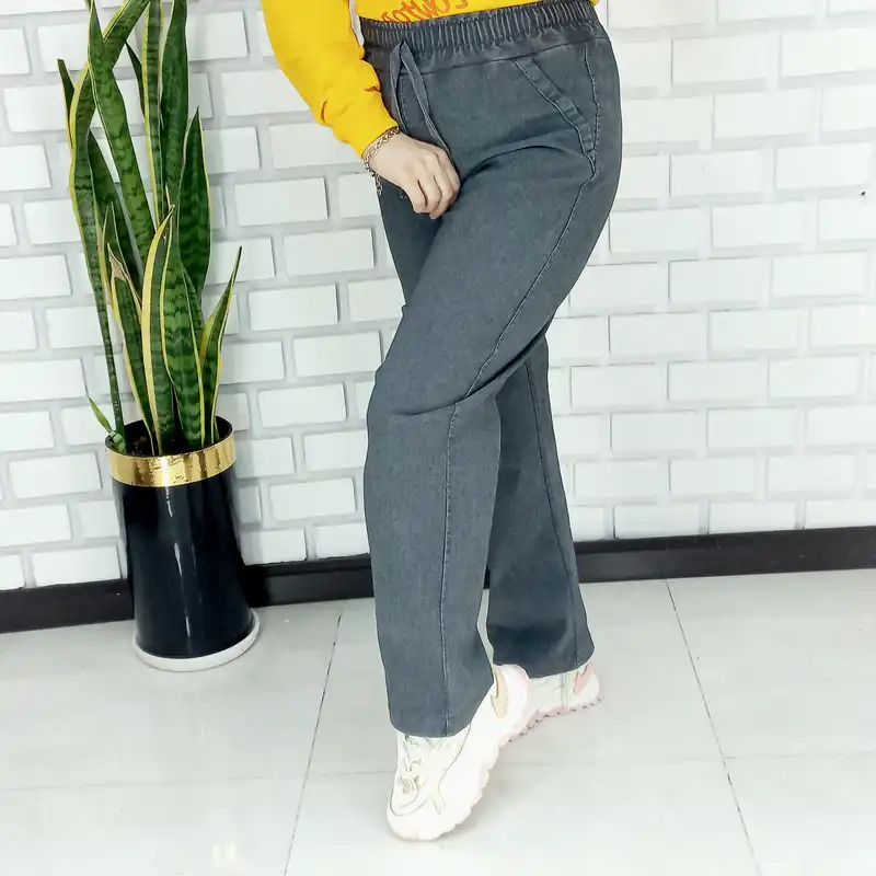 شلوار جین زنانه مدل نیم بگ کد 870 رنگ طوسی