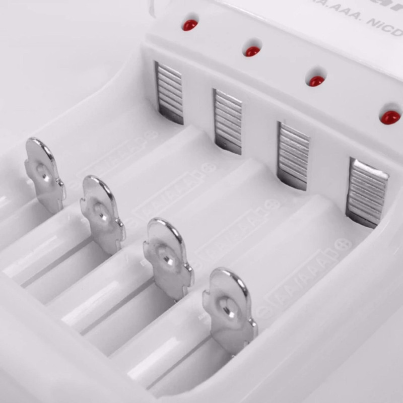 شارژر باتری جیابائو مدل JB-212