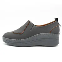 کفش روزمره زنانه اریانا&nbsp;مدل شکوفه