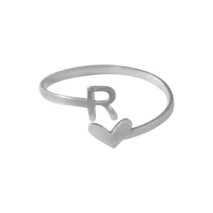 انگشتر نقره زنانه دلی جم طرح R کد D 526