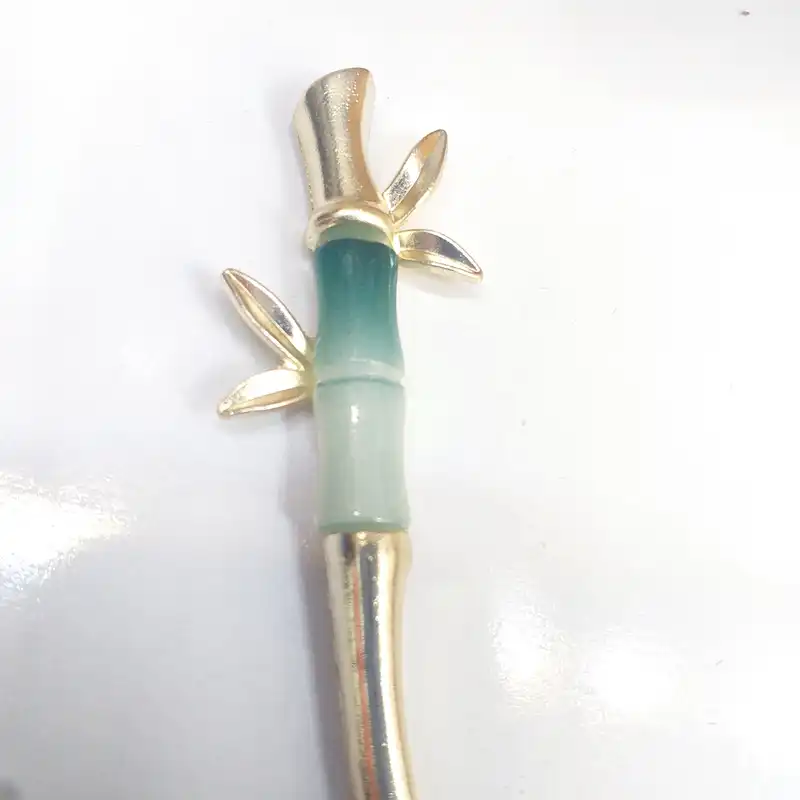 گیره مو زنانه مدل کانزاشی بامبو کد kh390