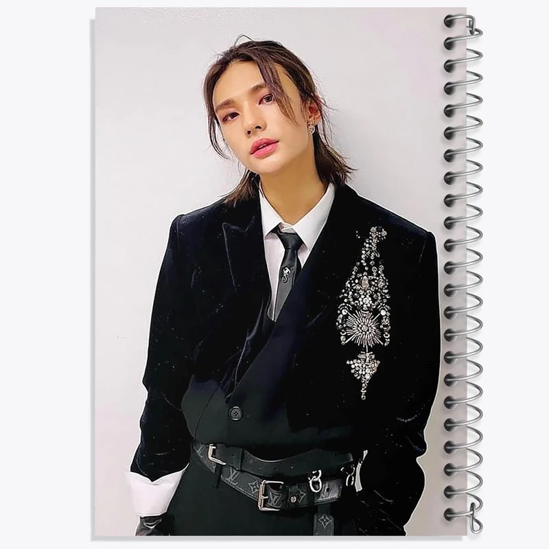 دفتر مشق 50 برگ خندالو مدل هیونجین گروه استری کیدز Stary Kids کد 16882