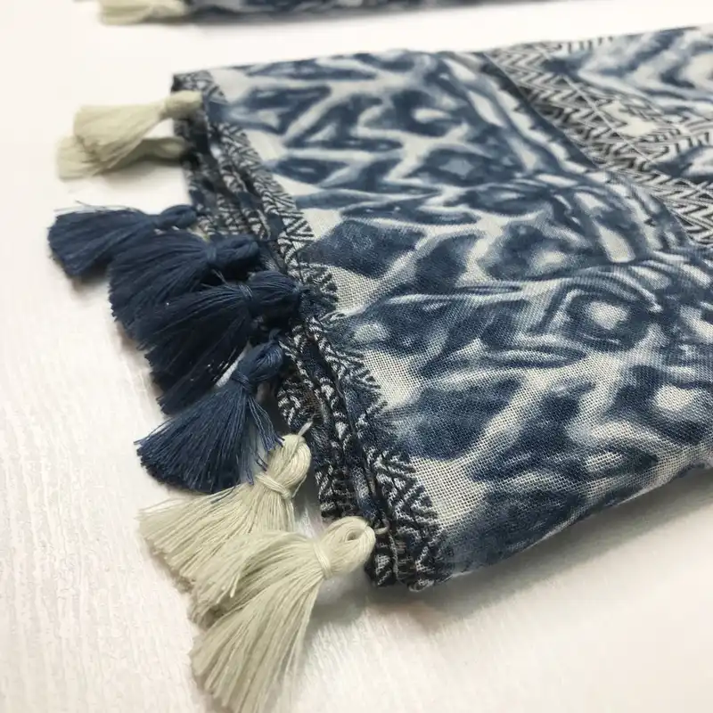 شال زنانه کد 06