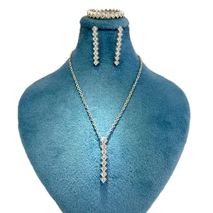 نیم ست نقره زنانه مدل NER004