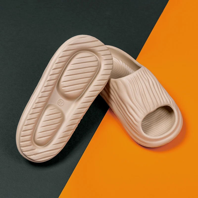 عکس شماره 32 : دمپایی زنانه کد 92-pe