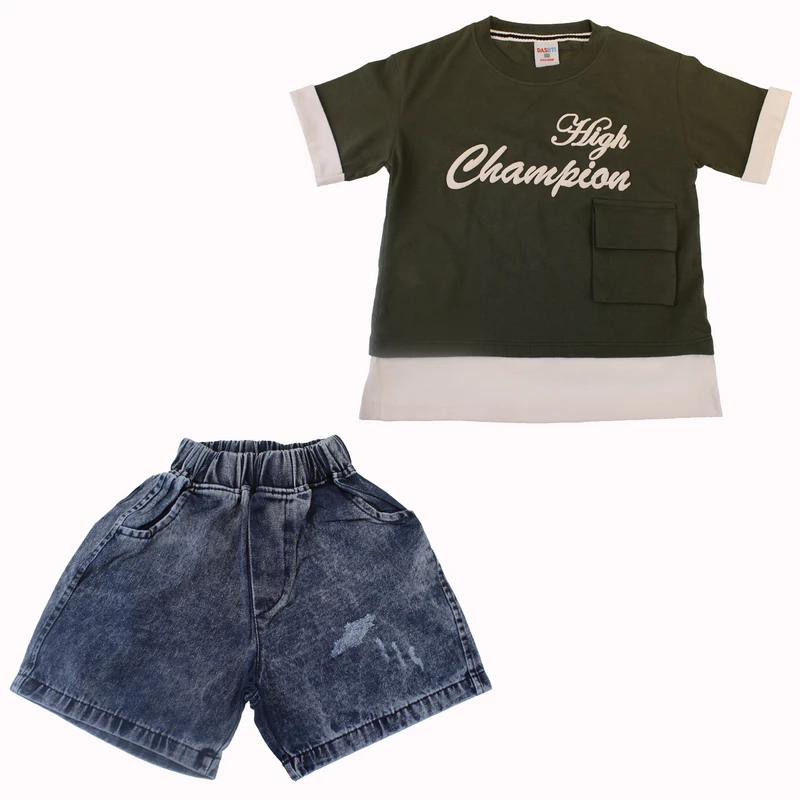 ست تی‌شرت آستین کوتاه و شلوارک پسرانه مدل D00297