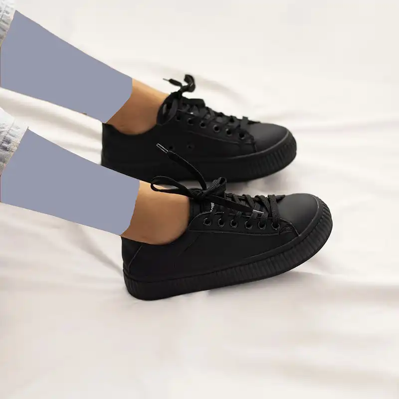 کفش روزمره زنانه مدل موگه2